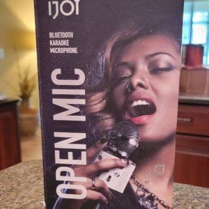 Bluetooth Karaoke Microphone